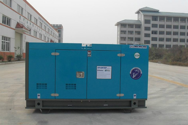 新乐发电机租赁如何正确安装空气滤清器？